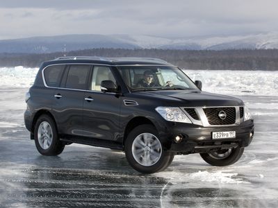 Автостекла Nissan Patrol Y62 c установкой в Москве